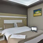 Arus Hotel