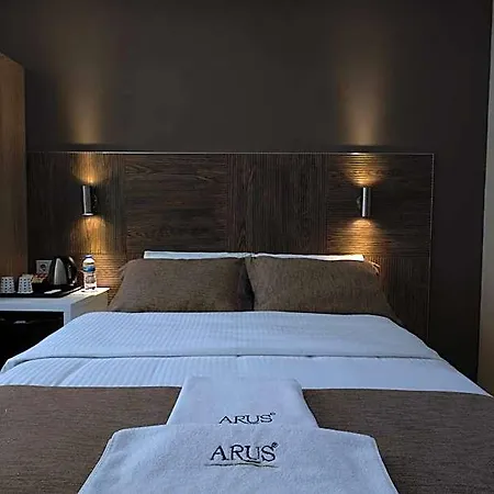 Arus 호텔 3*