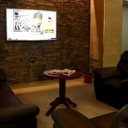 Arus Hotel
