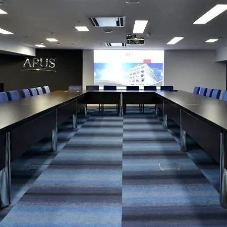 Arus 3*