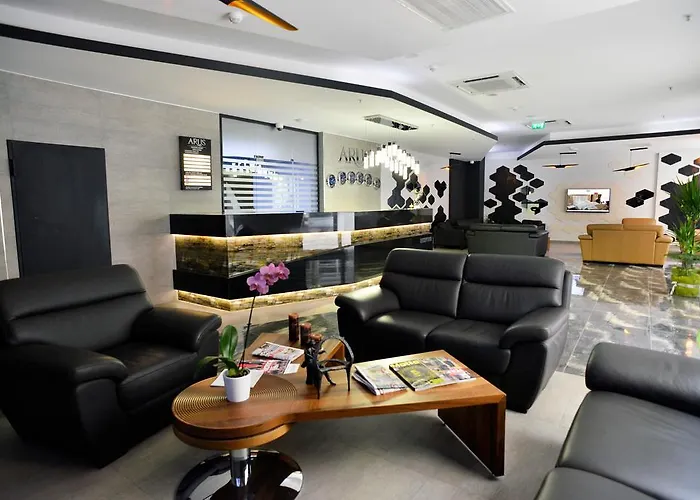 Arus Hotel 3*