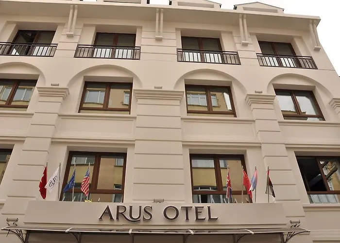 Arus Hotel